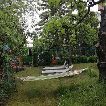 Freilandhof مزرعة للإقامة Ötisheim